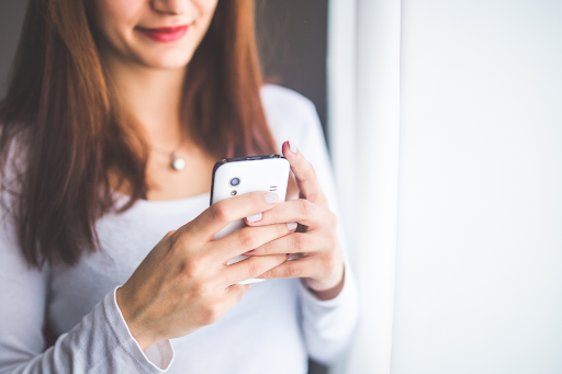 71% of B2B buyers demand personalization. So why are manufacturers still serving stock-photo banner ads to procurement engineers and calling it strategy?